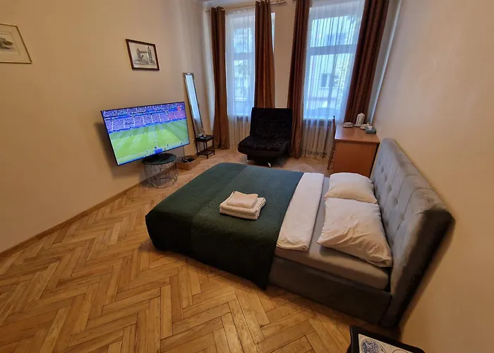 Center בית אירוח